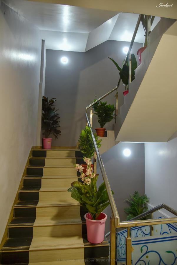 Pawan Executive Tuljapur Buitenkant foto