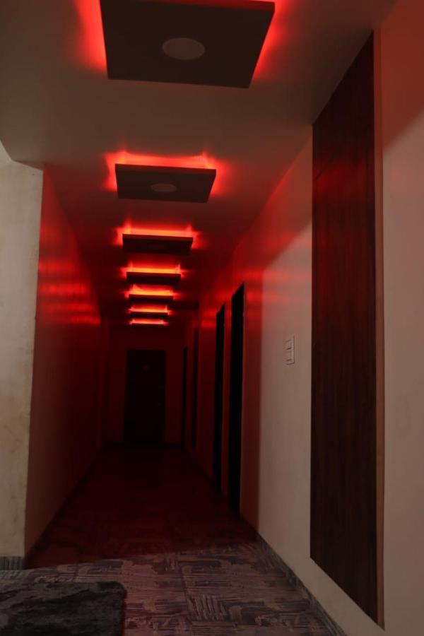 Pawan Executive Tuljapur Buitenkant foto